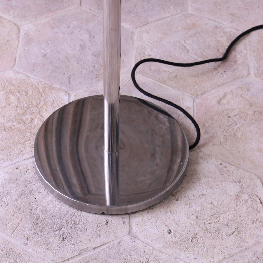Lampe sur pied en acier chromé, composée de quatre torsades - ZEBRES